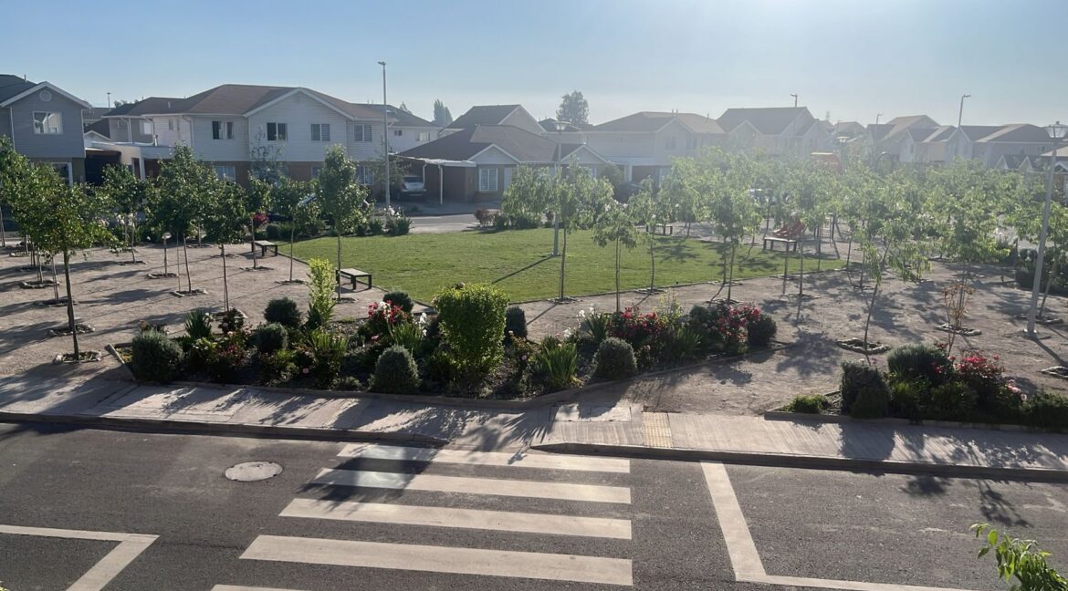 5b1943e7-3812-444b-8047-35e771ea19fb